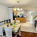 Appartement La Marquise Duplex 2 Avec Terrasse Privee By Boookingfute