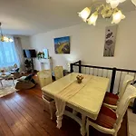 Appartement La Marquise Duplex 2 Avec Terrasse Privee By Boookingfute *
